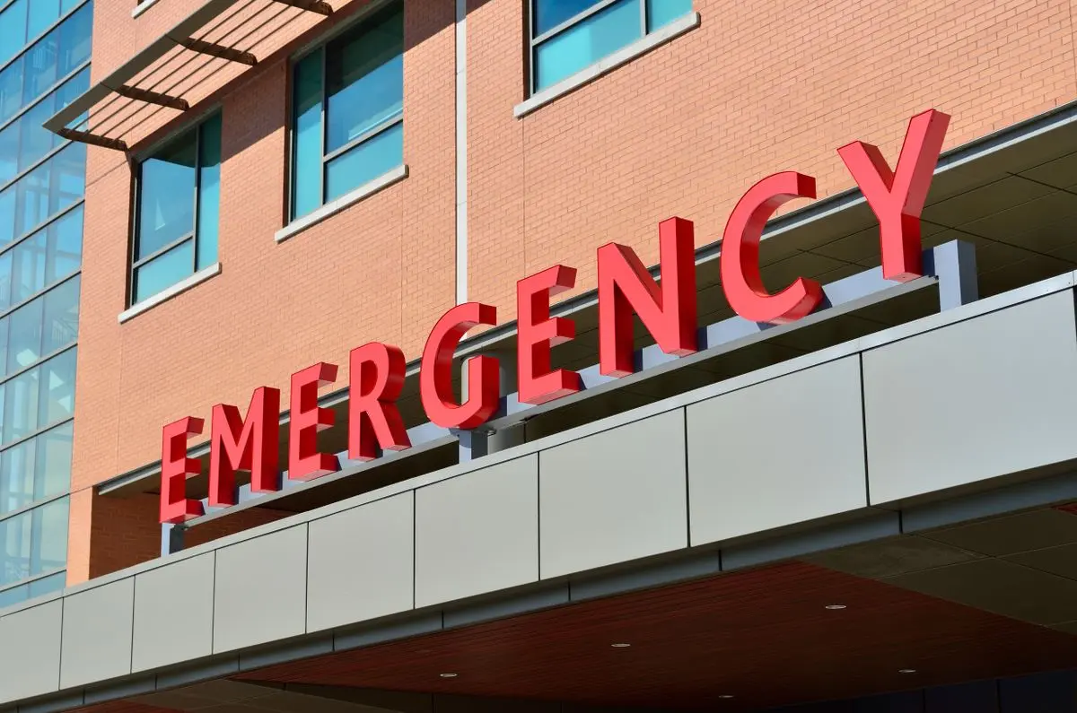 Entrada de sala de emergencias de un hospital